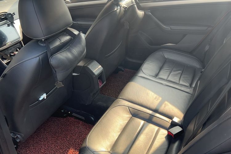 Used Volkswagen Gran Lavida 2015 1.6L Automatic Comfort Edition