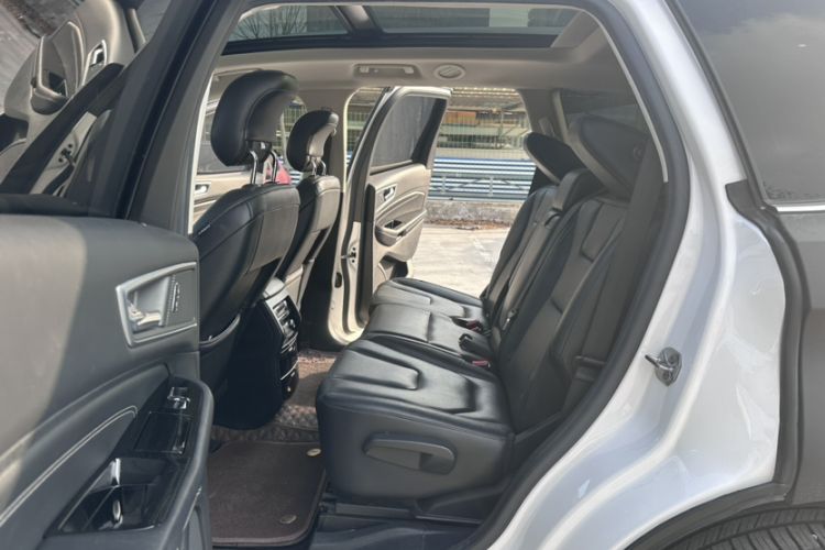 Used Ford Edge 2016 EcoBoost 245 Four-Wheel Drive Titanium 7-Seater
