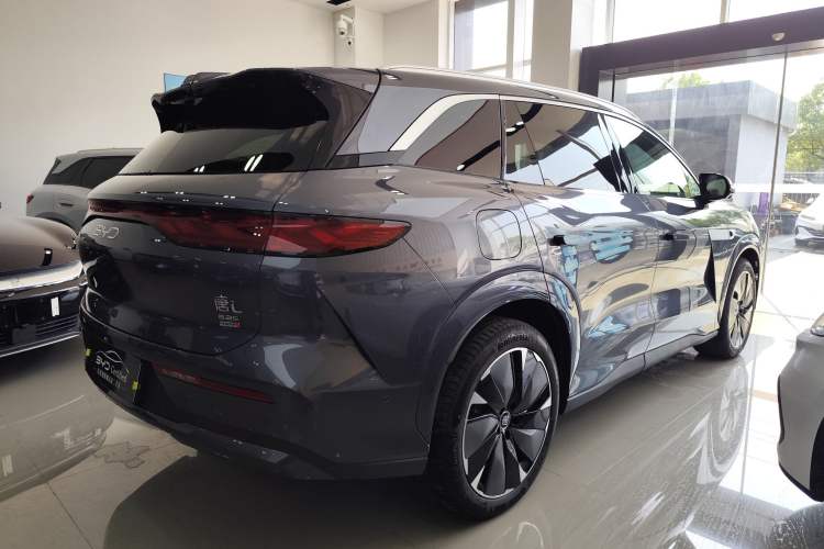 Used BYD Tang L 2025 EV 600KM All-Wheel-Drive LiDAR Flagship Model