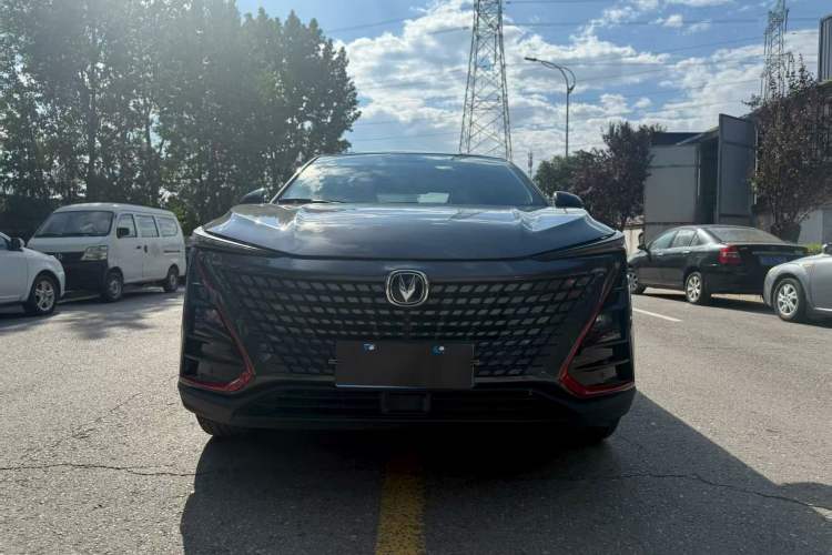 Used CHANGAN UNI-T 2020 1.5T Prestige Version Exterior 5