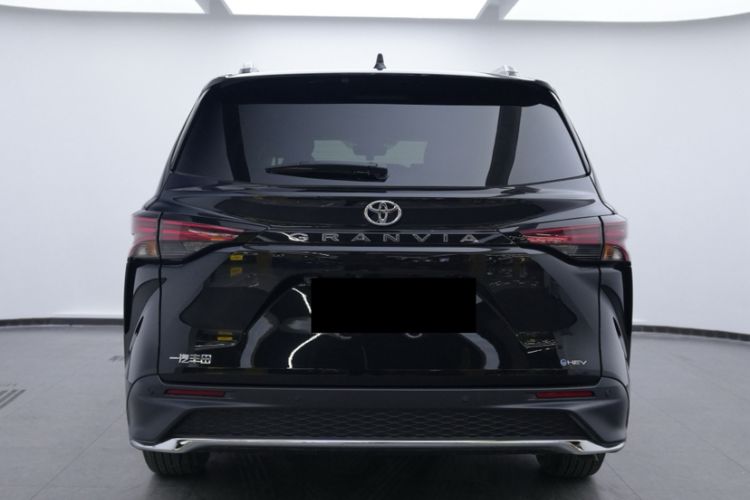 Used Toyota Granvia 2024 2.5L Hybrid Comfort Edition