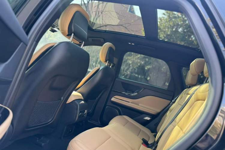 Used Lincoln Corsair 2022 2.0T Two-Wheel Drive Luxury Edition