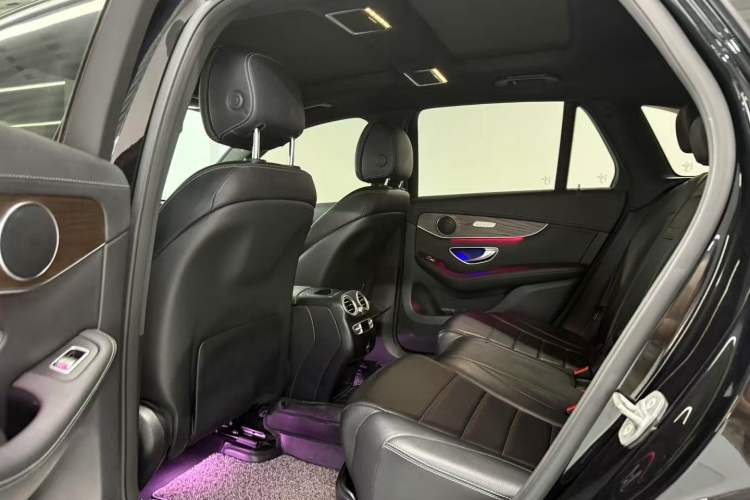 Used Mercedes-Benz GLC 2021 GLC 260 L 4MATIC Luxury Model
