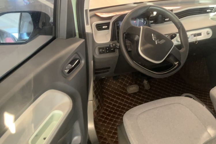 Used Wuling Hongguang MINIEV 2021 Macaron Premium Model – Lithium Iron Phosphate