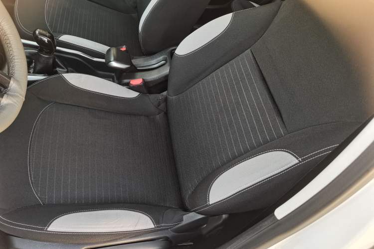 Used Peugeot 2008 2014 1.6L Manual Trend Edition