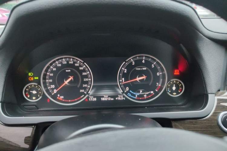 Used BMW 7 Series 2013 730Li Luxury Model
