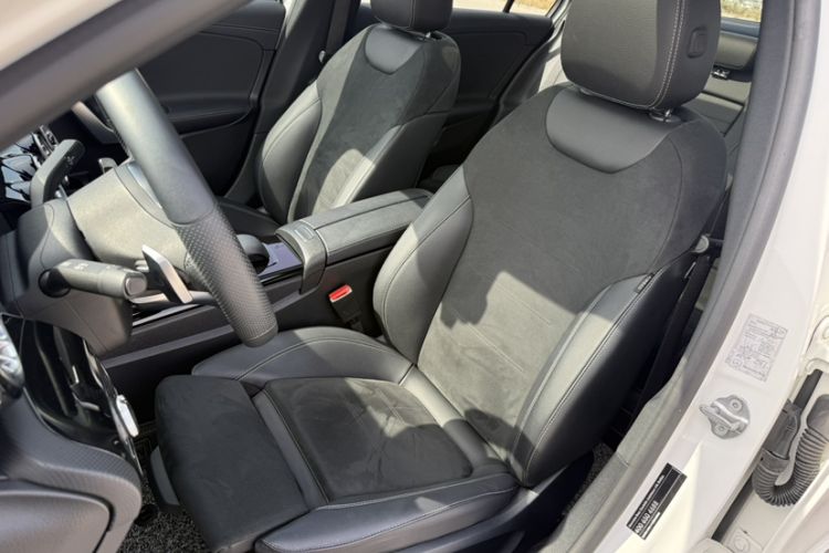 Used Mercedes-Benz A-Class 2021 A 200 L Sport Sedan Fashion Model Left Front Seat