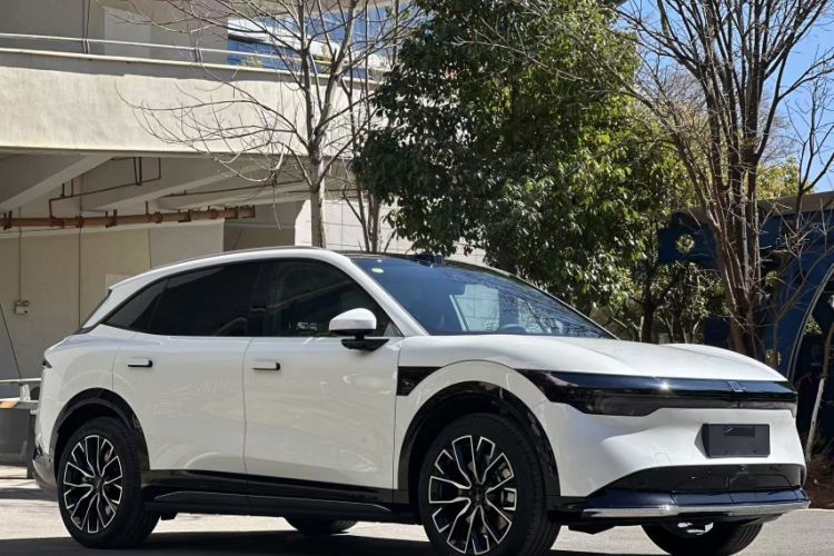 Used Zeekr 7X 2025 100 kWh Long-Range Rear-Wheel Drive with Intelligent Driving Features