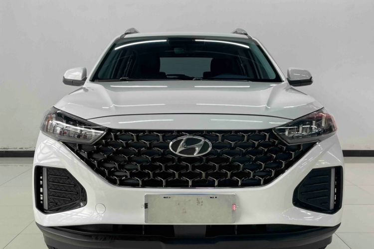 Used Hyundai ix35 2021 2.0L Automatic 2WD GLS Leading Edition Exterior 2