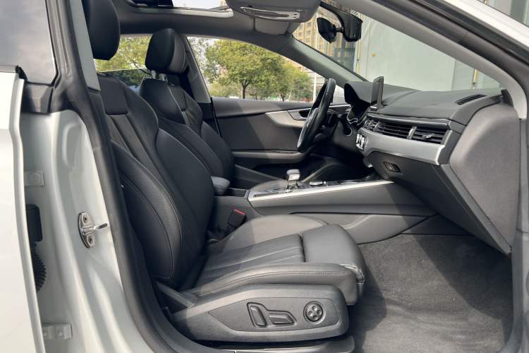 Used Audi A5 2019 Sportback 40 TFSI Fashion Model
