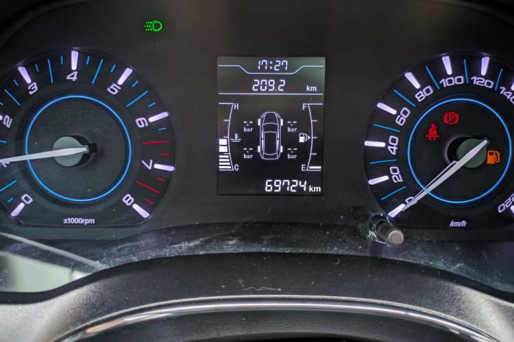 Used Chery Tiggo 3 2016 1.6L Manual ZhiShang Edition