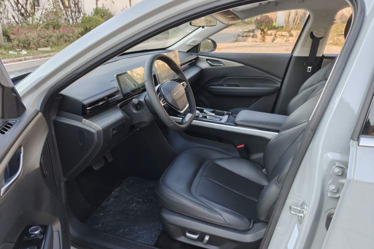 Used Wuling Xingguang 2024 Co-Creation Edition 510 Advanced Model