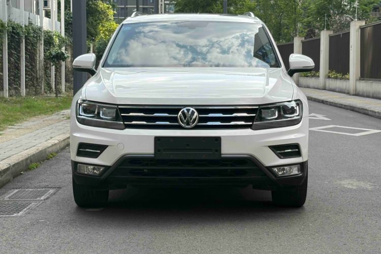 Used Volkswagen Tiguan L 2019 330TSI Automatic Two-Wheel Drive Panoramic Comfort Edition China VI Standard Exterior 9