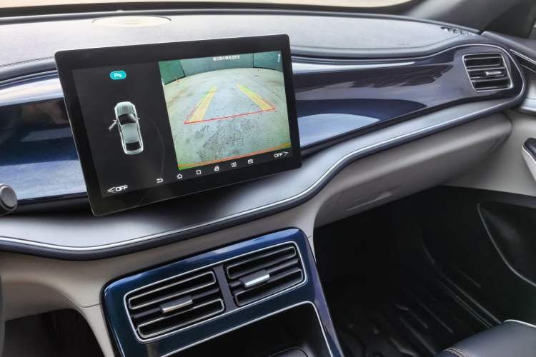 Used BYD Qin PLUS 2021 DM-i 55KM Flagship Model Interior 4