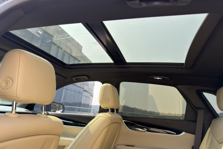 Used Cadillac XT5 2018 25T Luxury Model