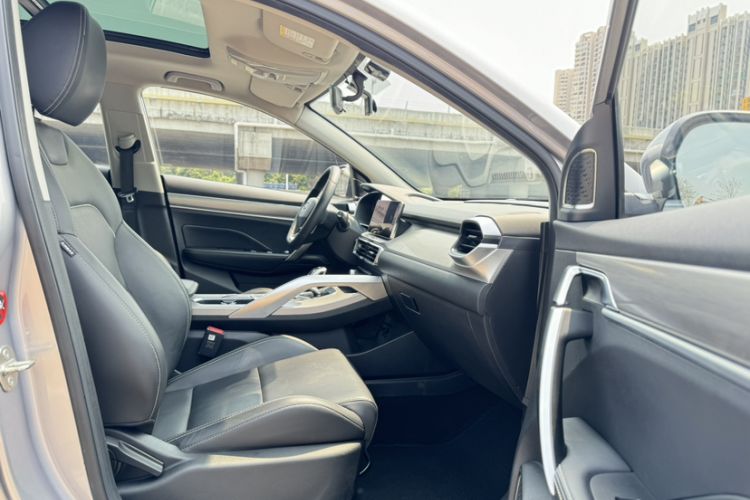 Used Geely Auto Coolray 2019 260T DCT Knight China VI Standard