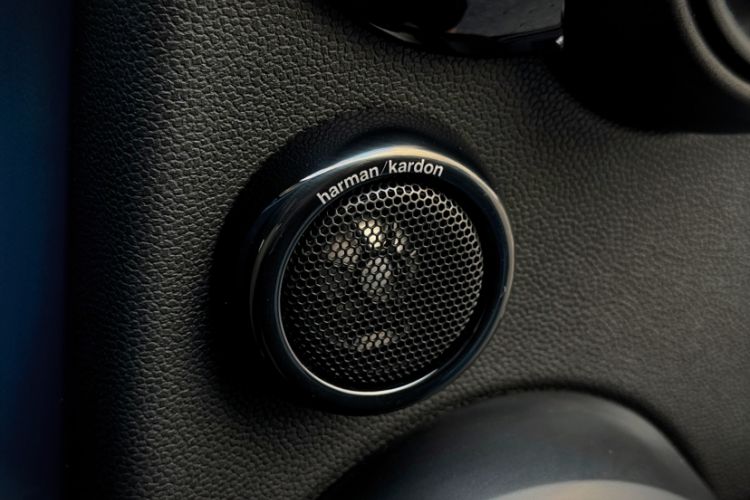 Used MINI 2022 2.0T COOPER S Classic Edition Five-Door Version Interior 12