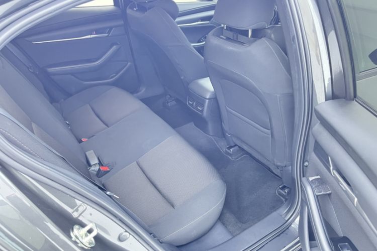 Used Mazda Mazda 3 Axela 2023 2.0L Automatic Zhiqing Edition
