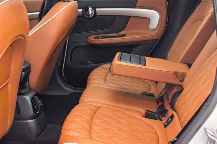 Used MINI Countryman 2022 2.0T COOPER S ALL4 Interior 5