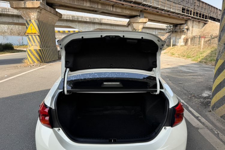 Used Toyota Levin 2017 Revised 185T CVT Elite Edition China V Standard Trunk