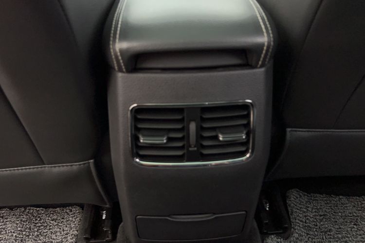 Used Roewe RX5 2019 20T Two-Wheel Drive Automatic Ali Smart Connectivity Platinum Edition