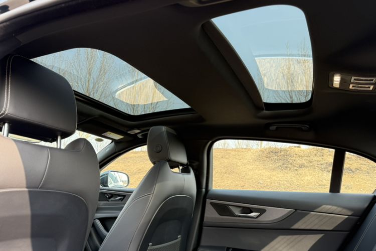 Used Jaguar XEL 2022 2.0T 250 PS R-DYNAMIC S Advanced Sport Edition
