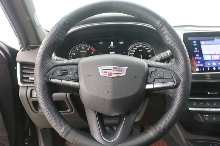 Used Cadillac CT5 2022 28T Luxury Edition Interior 6