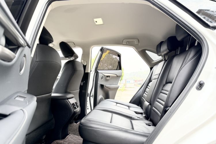 Used Lexus NX 2017 200 Front-Wheel-Drive X-Trail SE Edition