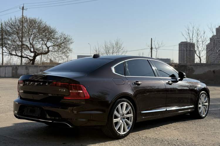 Used Volvo S90 2018 T5 Prestige Edition
