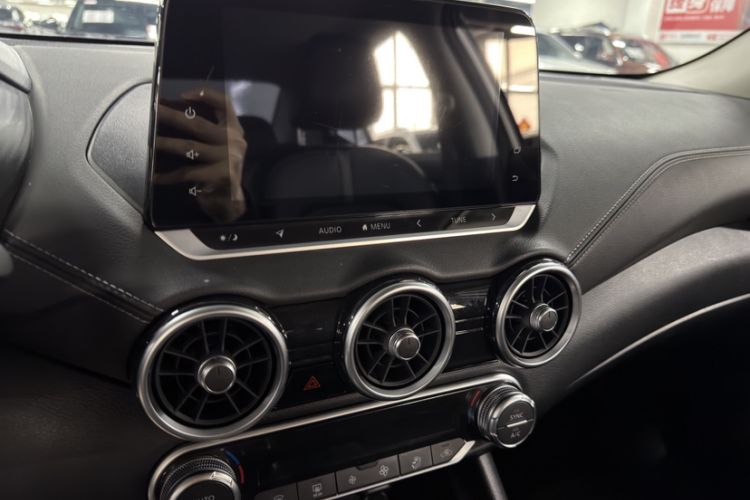 Used Nissan Sylphy 2021 1.6L XL CVT Enjoyment Edition Audio And AC Panel