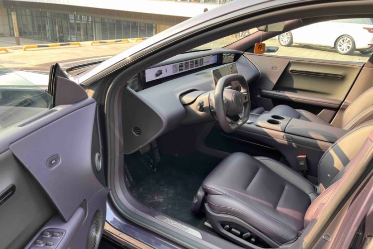 Used Avatr 06 2025 Max Extended-Range Edition
