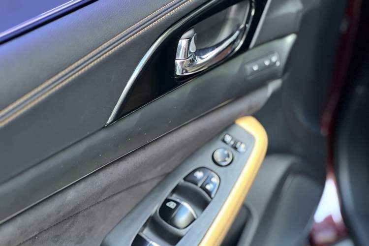 Used Nissan Maxima 2016 2.5L XV Ultimate Edition