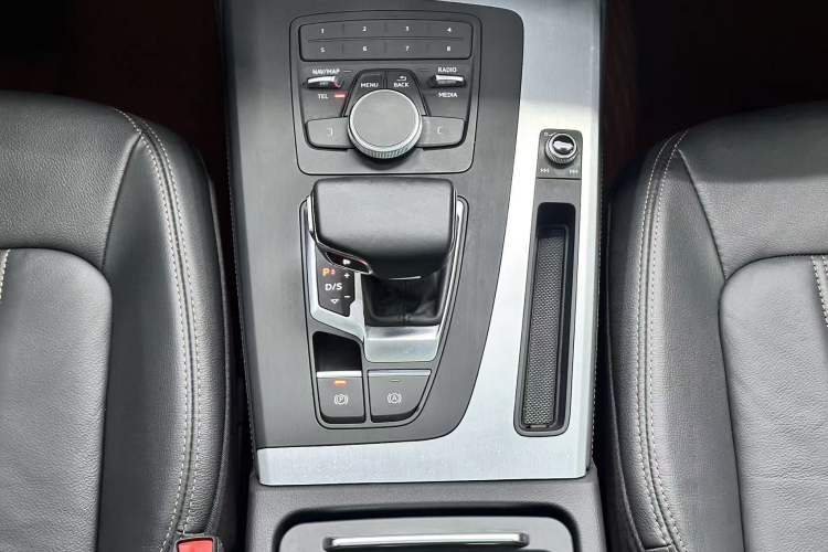 Used Audi Q5L 2020 Revised 40 TFSI Prestige Edition
