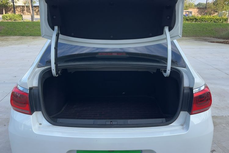 Used Citroen C4 Sega 2016 1.6L Automatic Luxury Model