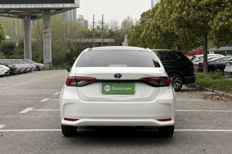 Used Toyota Corolla 2022 Dual-Motor 1.8L E-CVT Pioneer Edition