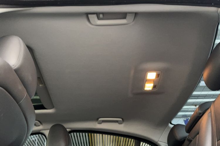 Used Jaguar XF 2014 XF 2.0T Luxury Edition Interior 9