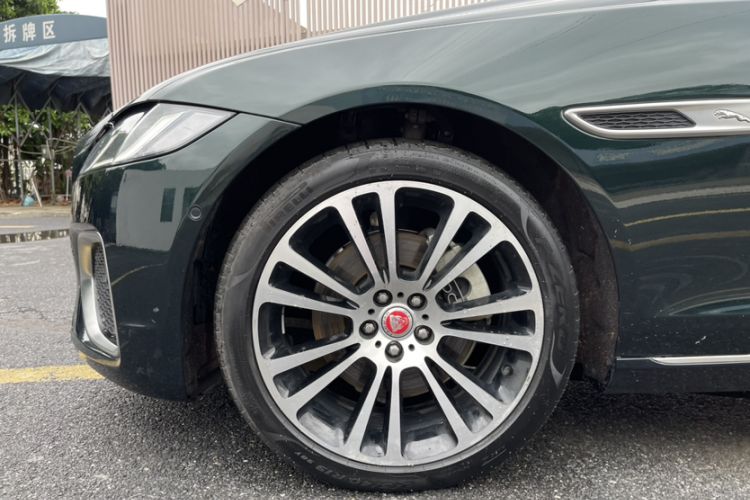 Used Jaguar XFL 2024 2.0T P250 Two-Wheel Drive Prestige Luxury Edition