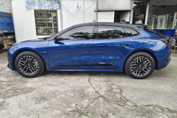 Used Zeekr 001 2023 WE Edition 100 kWh
