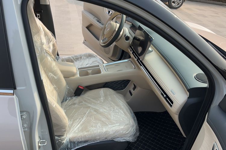 Used Wuling Bingo S 2025 Model 325km Deluxe Edition