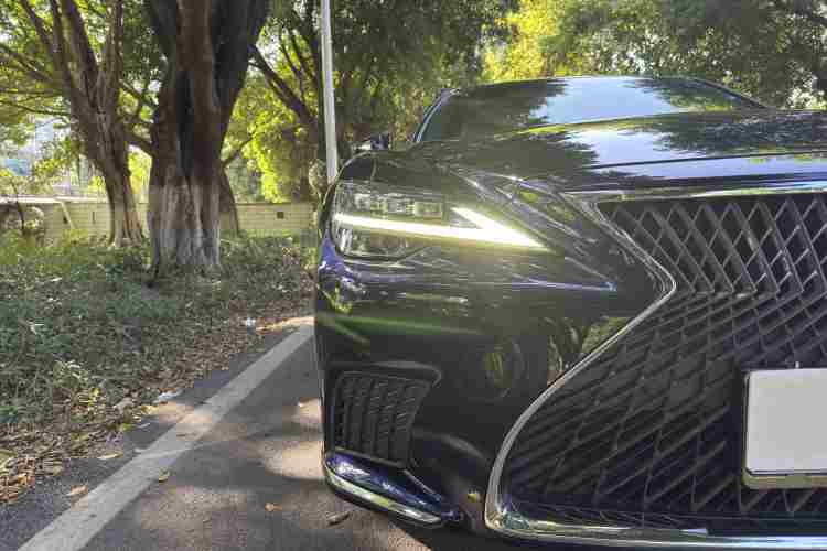 Used Lexus LS 2021 500h Luxury Edition