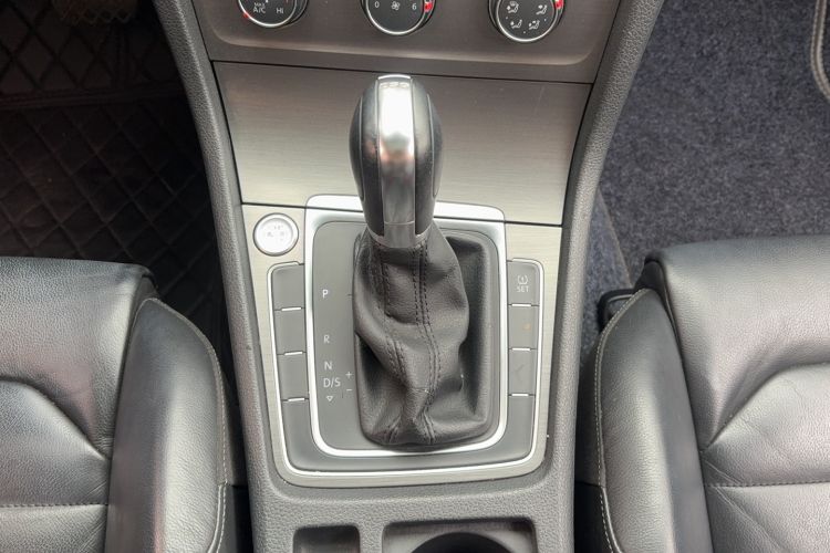 Used Volkswagen Golf 2014 1.4TSI Automatic Luxury Model