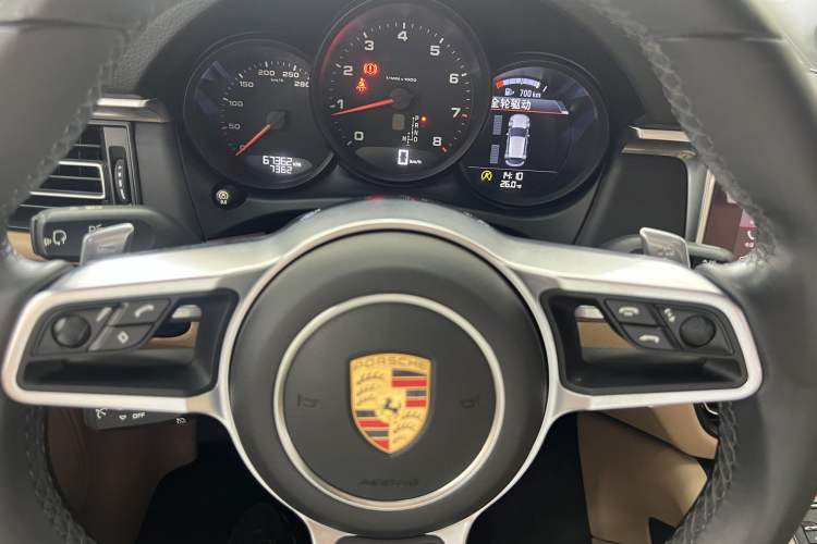 Used Porsche Macan 2018 Macan 2.0T
