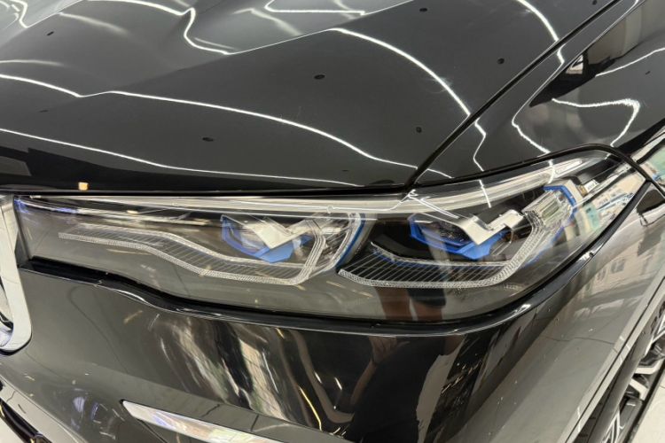 Used BMW X7 2020 xDrive40i Luxury M Sport Package
