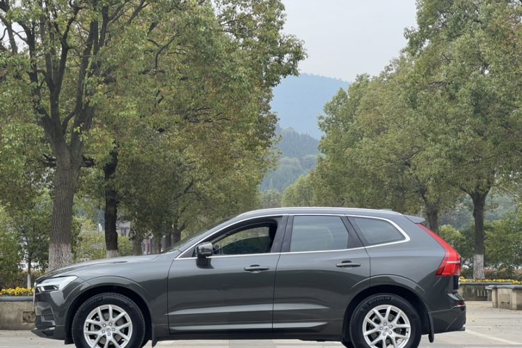 Used Volvo XC60 2018 T4 Zhiyi Edition