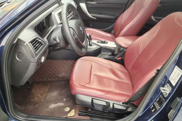 Used BMW 1 Series 2018 118i Leading Model Exterior 7