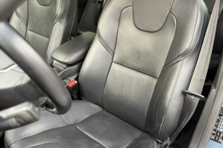 Used Volvo V40 2014 2.0T Zhiya Edition