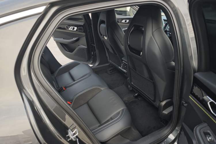 Used Lynk & Co 03 2023 1.5TD DCT JingPro
