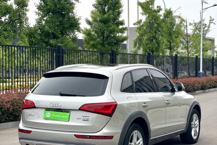 Used Audi Q5 2017 Plus 40 TFSI Technology Model