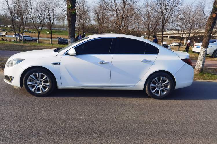 Used Buick Regal 2015 1.6T Elite Tech Model Exterior 5