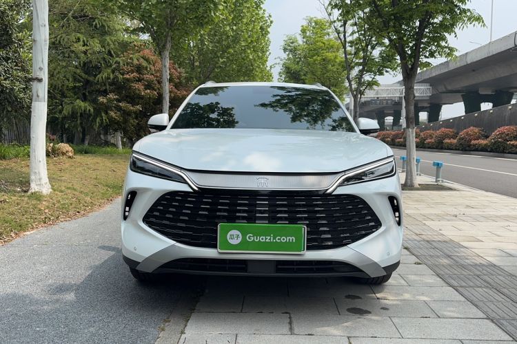 Used BYD Song L DM-i 2024 112 km Leading Edition Front